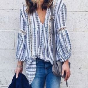 Chickwish Cute V-Neck Tunic